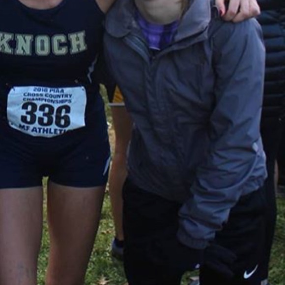 Purple North Face Rain Jacket - Picture 7 of 7